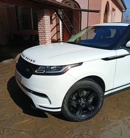 Белый Ленд Ровер Рендж Ровер Велар, объемом двигателя 2 л и пробегом 109 тыс. км за 31000 $, фото 85 на Automoto.ua
