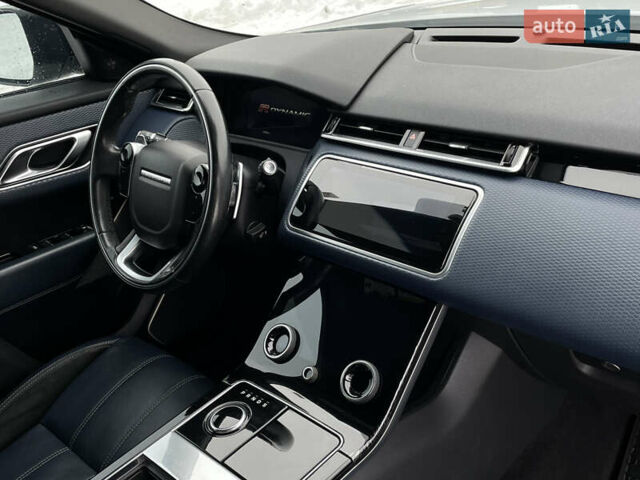 Белый Ленд Ровер Рендж Ровер Велар, объемом двигателя 2 л и пробегом 155 тыс. км за 29500 $, фото 17 на Automoto.ua