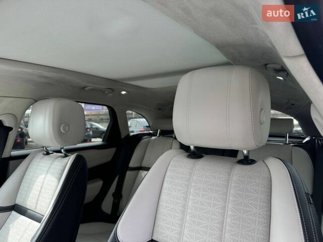 Белый Ленд Ровер Рендж Ровер Велар, объемом двигателя 2.99 л и пробегом 106 тыс. км за 39900 $, фото 15 на Automoto.ua