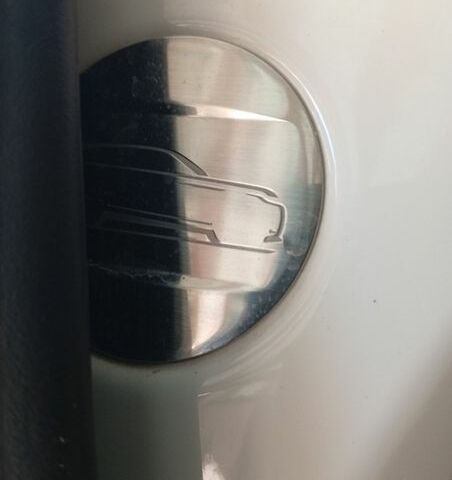 Белый Ленд Ровер Рендж Ровер Велар, объемом двигателя 2 л и пробегом 109 тыс. км за 31000 $, фото 51 на Automoto.ua