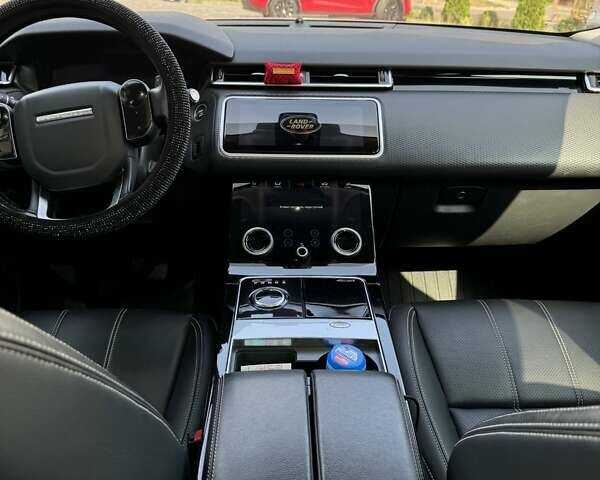 Білий Ленд Ровер Рендж Ровер Велар, об'ємом двигуна 2 л та пробігом 92 тис. км за 29900 $, фото 7 на Automoto.ua