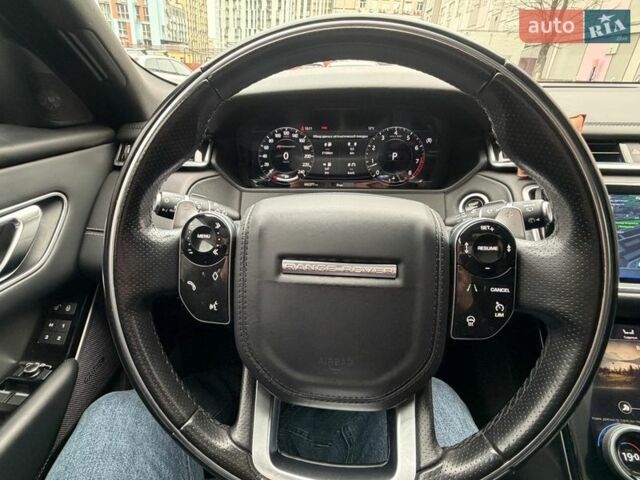 Белый Ленд Ровер Рендж Ровер Велар, объемом двигателя 2 л и пробегом 92 тыс. км за 35300 $, фото 8 на Automoto.ua