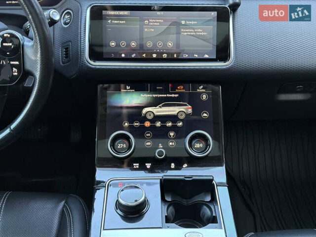 Білий Ленд Ровер Рендж Ровер Велар, об'ємом двигуна 2 л та пробігом 88 тис. км за 35900 $, фото 16 на Automoto.ua