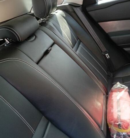 Белый Ленд Ровер Рендж Ровер Велар, объемом двигателя 2 л и пробегом 109 тыс. км за 31000 $, фото 83 на Automoto.ua