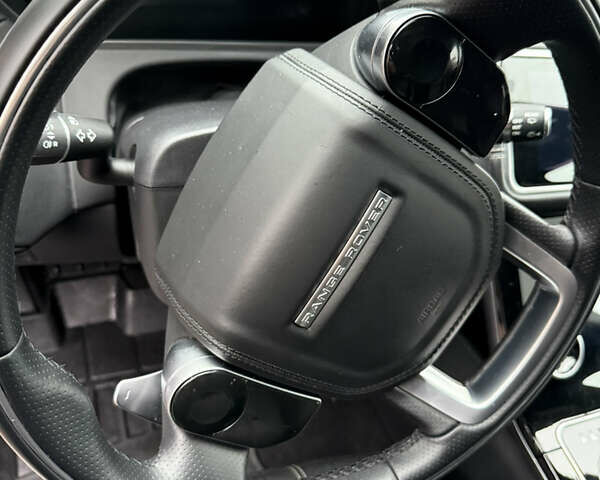 Белый Ленд Ровер Рендж Ровер Велар, объемом двигателя 2 л и пробегом 87 тыс. км за 33300 $, фото 31 на Automoto.ua