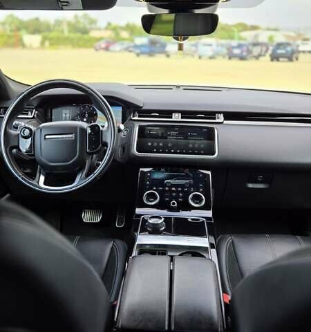 Белый Ленд Ровер Рендж Ровер Велар, объемом двигателя 3 л и пробегом 95 тыс. км за 39500 $, фото 41 на Automoto.ua