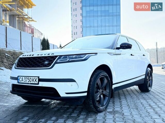 Белый Ленд Ровер Рендж Ровер Велар, объемом двигателя 2 л и пробегом 134 тыс. км за 29999 $, фото 13 на Automoto.ua