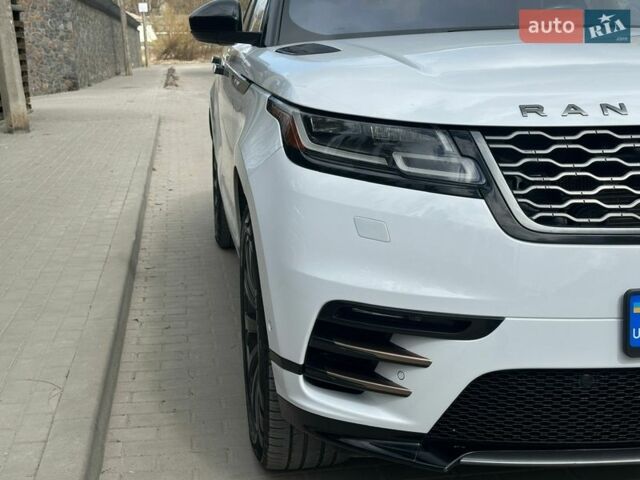 Білий Ленд Ровер Рендж Ровер Велар, об'ємом двигуна 2 л та пробігом 131 тис. км за 32000 $, фото 19 на Automoto.ua