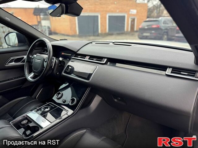 Белый Ленд Ровер Рендж Ровер Велар, объемом двигателя 2 л и пробегом 150 тыс. км за 29900 $, фото 9 на Automoto.ua