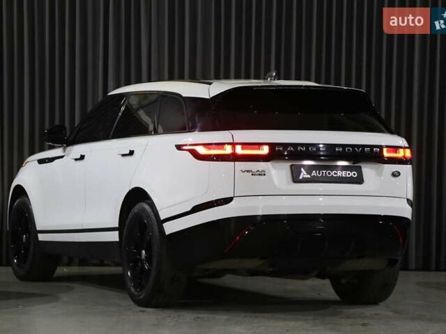 Білий Ленд Ровер Рендж Ровер Велар, об'ємом двигуна 2 л та пробігом 138 тис. км за 41900 $, фото 4 на Automoto.ua