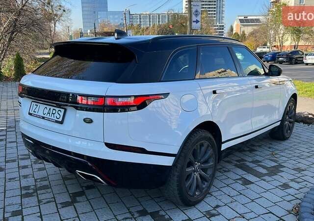 Білий Ленд Ровер Рендж Ровер Велар, об'ємом двигуна 3 л та пробігом 76 тис. км за 35999 $, фото 6 на Automoto.ua