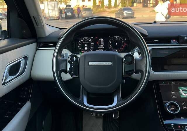 Білий Ленд Ровер Рендж Ровер Велар, об'ємом двигуна 3 л та пробігом 76 тис. км за 35999 $, фото 40 на Automoto.ua