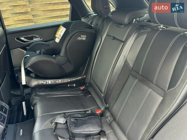 Білий Ленд Ровер Рендж Ровер Велар, об'ємом двигуна 2 л та пробігом 131 тис. км за 32000 $, фото 48 на Automoto.ua