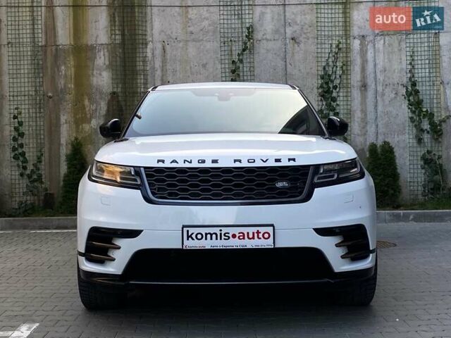Белый Ленд Ровер Рендж Ровер Велар, объемом двигателя 2 л и пробегом 91 тыс. км за 34999 $, фото 2 на Automoto.ua