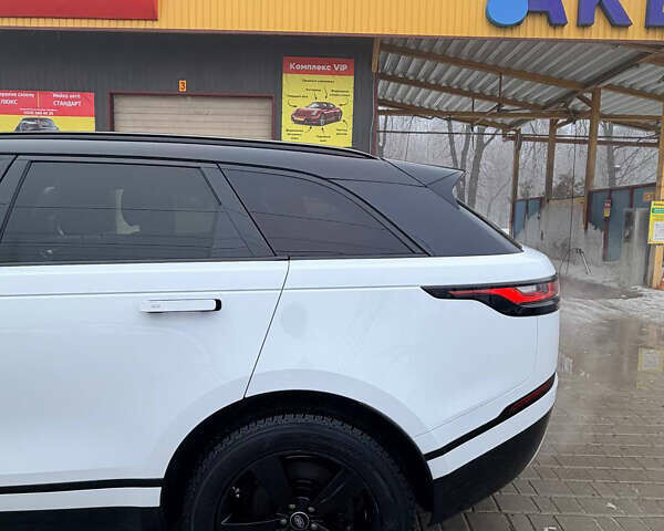 Білий Ленд Ровер Рендж Ровер Велар, об'ємом двигуна 2 л та пробігом 181 тис. км за 28500 $, фото 21 на Automoto.ua