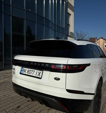 Білий Ленд Ровер Рендж Ровер Велар, об'ємом двигуна 2 л та пробігом 132 тис. км за 33000 $, фото 9 на Automoto.ua