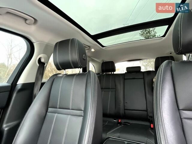 Білий Ленд Ровер Рендж Ровер Велар, об'ємом двигуна 2 л та пробігом 143 тис. км за 33500 $, фото 17 на Automoto.ua