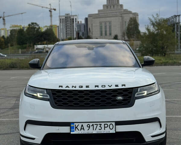 Белый Ленд Ровер Рендж Ровер Велар, объемом двигателя 2 л и пробегом 82 тыс. км за 33000 $, фото 2 на Automoto.ua