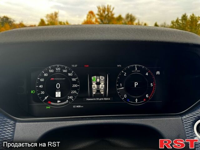 Белый Ленд Ровер Рендж Ровер Велар, объемом двигателя 2 л и пробегом 150 тыс. км за 31000 $, фото 12 на Automoto.ua