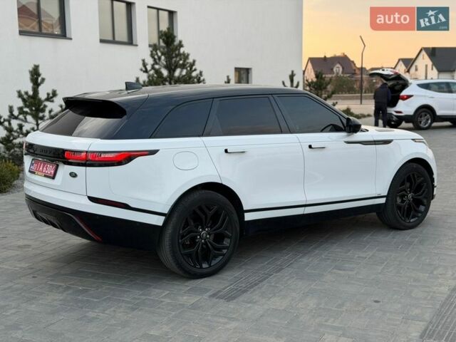 Білий Ленд Ровер Рендж Ровер Велар, об'ємом двигуна 2 л та пробігом 130 тис. км за 32200 $, фото 3 на Automoto.ua