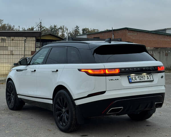 Ленд Ровер Рендж Ровер Велар 2018 в Киеве на Automoto.ua Белый Ленд Ровер Рендж Ровер Велар, объемом двигателя 2 л и пробегом 142 тыс. км за 32000 $, фото 4 на Automoto.ua