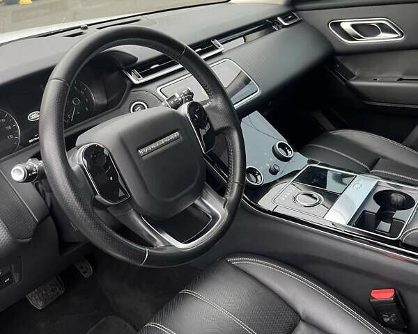 Білий Ленд Ровер Рендж Ровер Велар, об'ємом двигуна 2 л та пробігом 128 тис. км за 42000 $, фото 4 на Automoto.ua