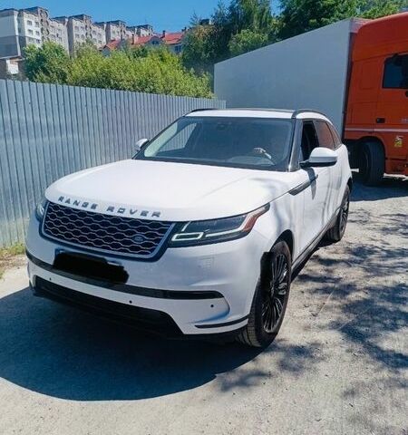 Білий Ленд Ровер Рендж Ровер Велар, об'ємом двигуна 2 л та пробігом 75 тис. км за 34100 $, фото 1 на Automoto.ua