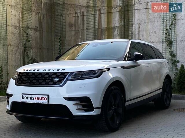 Белый Ленд Ровер Рендж Ровер Велар, объемом двигателя 2 л и пробегом 91 тыс. км за 34999 $, фото 3 на Automoto.ua