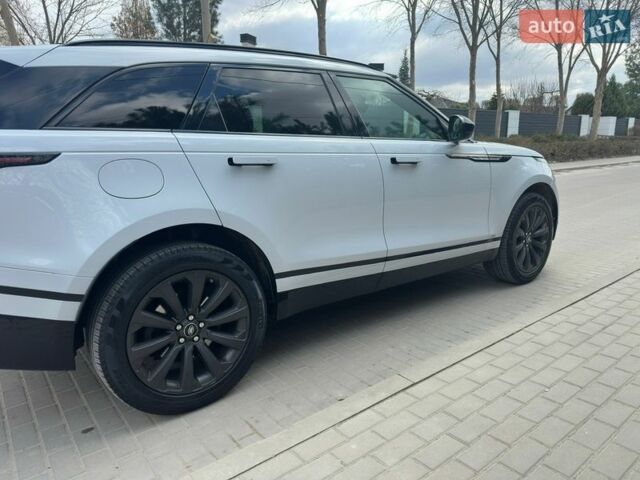Білий Ленд Ровер Рендж Ровер Велар, об'ємом двигуна 2 л та пробігом 131 тис. км за 32000 $, фото 6 на Automoto.ua