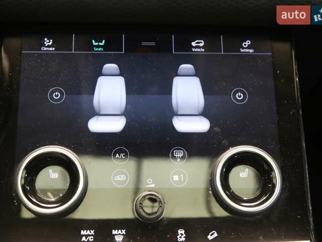 Білий Ленд Ровер Рендж Ровер Велар, об'ємом двигуна 2 л та пробігом 138 тис. км за 41900 $, фото 26 на Automoto.ua