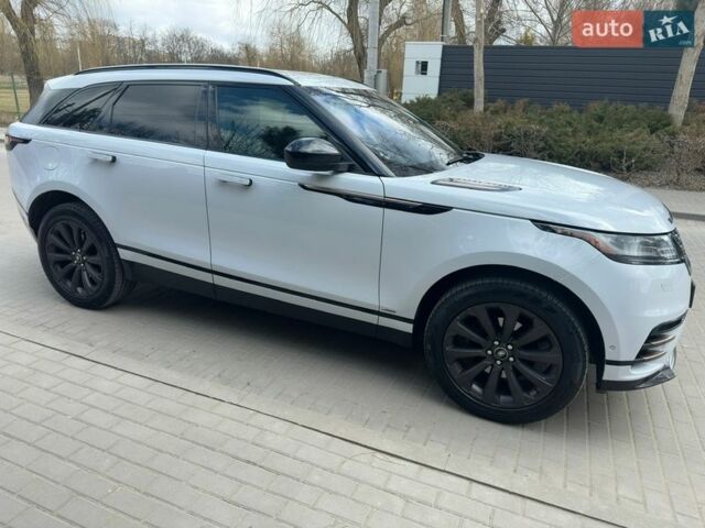 Білий Ленд Ровер Рендж Ровер Велар, об'ємом двигуна 2 л та пробігом 131 тис. км за 32000 $, фото 5 на Automoto.ua