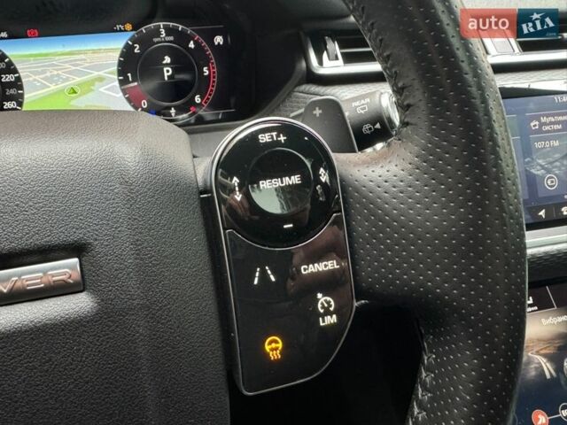 Белый Ленд Ровер Рендж Ровер Велар, объемом двигателя 3 л и пробегом 75 тыс. км за 42500 $, фото 50 на Automoto.ua