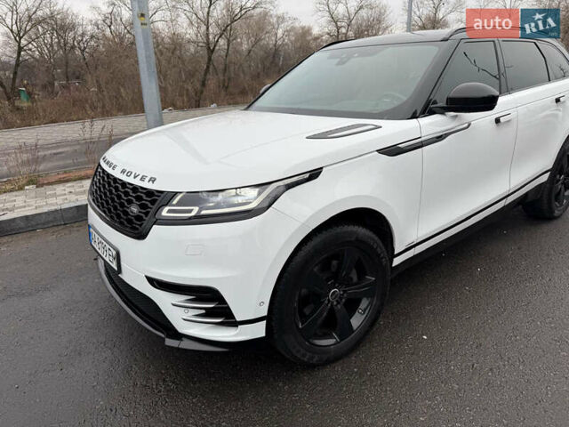 Білий Ленд Ровер Рендж Ровер Велар, об'ємом двигуна 2 л та пробігом 66 тис. км за 31000 $, фото 7 на Automoto.ua