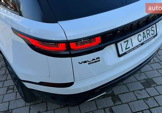 Білий Ленд Ровер Рендж Ровер Велар, об'ємом двигуна 3 л та пробігом 76 тис. км за 35999 $, фото 12 на Automoto.ua