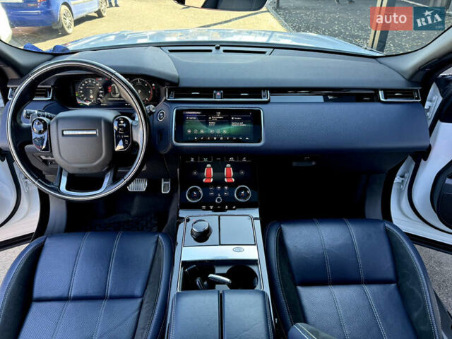 Белый Ленд Ровер Рендж Ровер Велар, объемом двигателя 2 л и пробегом 91 тыс. км за 34999 $, фото 1 на Automoto.ua