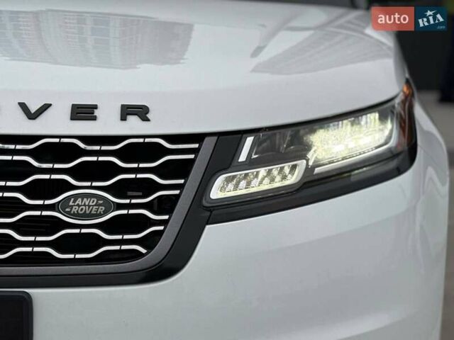 Белый Ленд Ровер Рендж Ровер Велар, объемом двигателя 2 л и пробегом 127 тыс. км за 27900 $, фото 8 на Automoto.ua