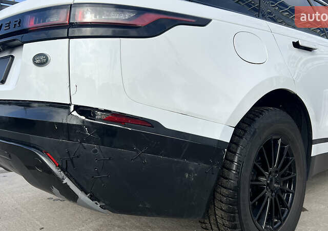 Белый Ленд Ровер Рендж Ровер Велар, объемом двигателя 2 л и пробегом 134 тыс. км за 25500 $, фото 11 на Automoto.ua