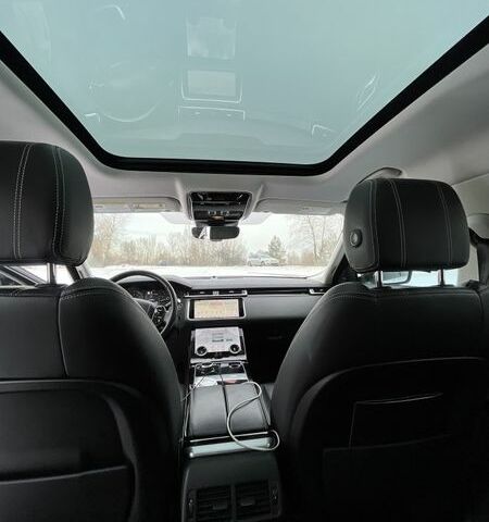 Белый Ленд Ровер Рендж Ровер Велар, объемом двигателя 2 л и пробегом 139 тыс. км за 32300 $, фото 24 на Automoto.ua