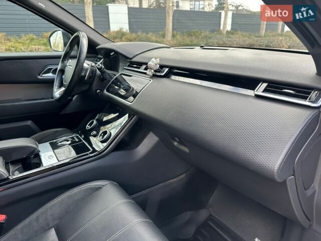 Білий Ленд Ровер Рендж Ровер Велар, об'ємом двигуна 2 л та пробігом 131 тис. км за 32000 $, фото 51 на Automoto.ua