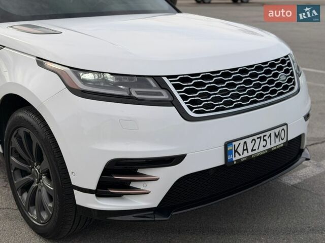Белый Ленд Ровер Рендж Ровер Велар, объемом двигателя 2 л и пробегом 124 тыс. км за 28500 $, фото 9 на Automoto.ua