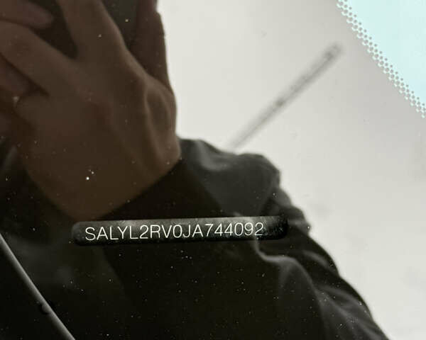 Белый Ленд Ровер Рендж Ровер Велар, объемом двигателя 3 л и пробегом 55 тыс. км за 39000 $, фото 11 на Automoto.ua