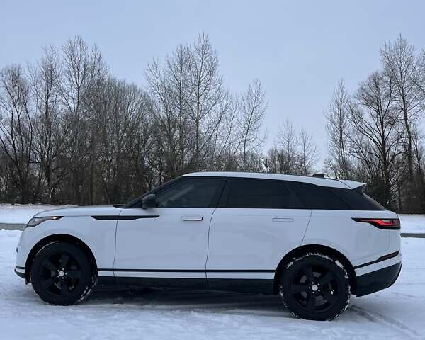 Белый Ленд Ровер Рендж Ровер Велар, объемом двигателя 2 л и пробегом 138 тыс. км за 39690 $, фото 2 на Automoto.ua