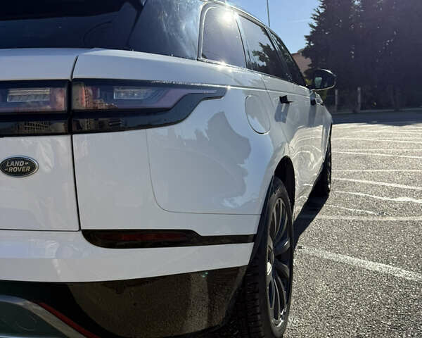 Белый Ленд Ровер Рендж Ровер Велар, объемом двигателя 3 л и пробегом 85 тыс. км за 40000 $, фото 8 на Automoto.ua