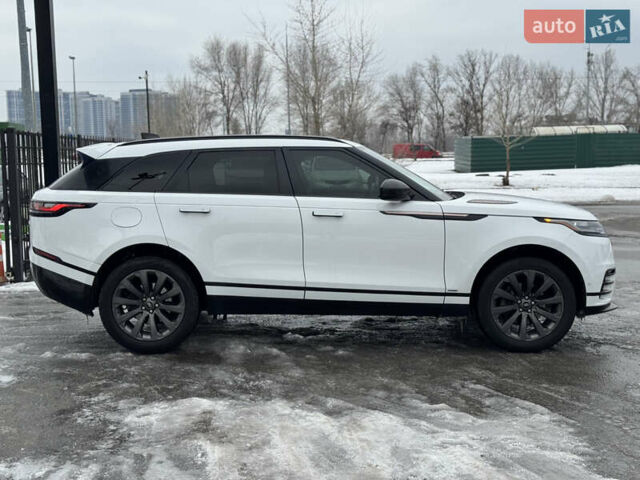 Білий Ленд Ровер Рендж Ровер Велар, об'ємом двигуна 2 л та пробігом 124 тис. км за 30499 $, фото 4 на Automoto.ua