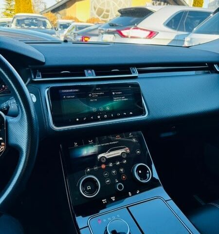 Білий Ленд Ровер Рендж Ровер Велар, об'ємом двигуна 2 л та пробігом 75 тис. км за 34100 $, фото 7 на Automoto.ua