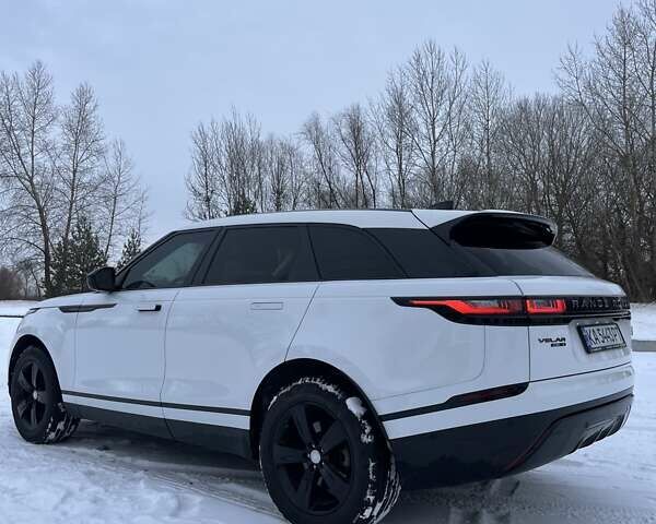 Белый Ленд Ровер Рендж Ровер Велар, объемом двигателя 2 л и пробегом 138 тыс. км за 39690 $, фото 3 на Automoto.ua