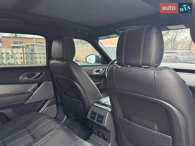 Білий Ленд Ровер Рендж Ровер Велар, об'ємом двигуна 2 л та пробігом 150 тис. км за 29900 $, фото 33 на Automoto.ua