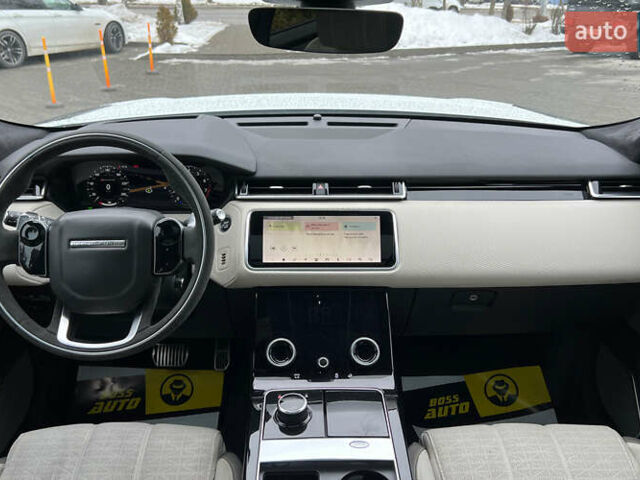 Белый Ленд Ровер Рендж Ровер Велар, объемом двигателя 3 л и пробегом 60 тыс. км за 33900 $, фото 13 на Automoto.ua