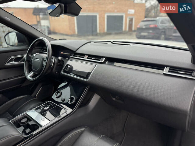 Білий Ленд Ровер Рендж Ровер Велар, об'ємом двигуна 2 л та пробігом 150 тис. км за 29900 $, фото 27 на Automoto.ua