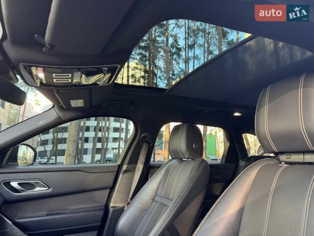 Белый Ленд Ровер Рендж Ровер Велар, объемом двигателя 3 л и пробегом 75 тыс. км за 42500 $, фото 25 на Automoto.ua